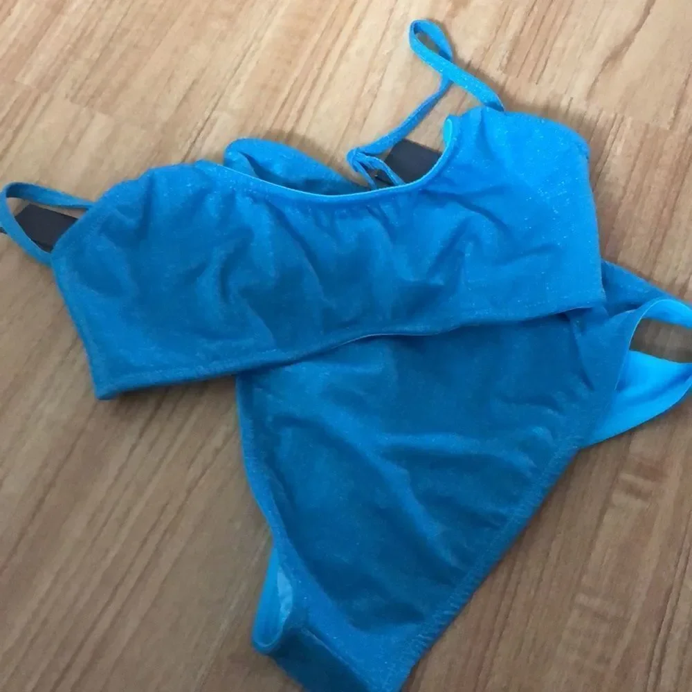TRIANGL ELLA SAMPHIRE NO BAG NEW WITH TAGS
